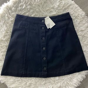 black jean/denim skirt